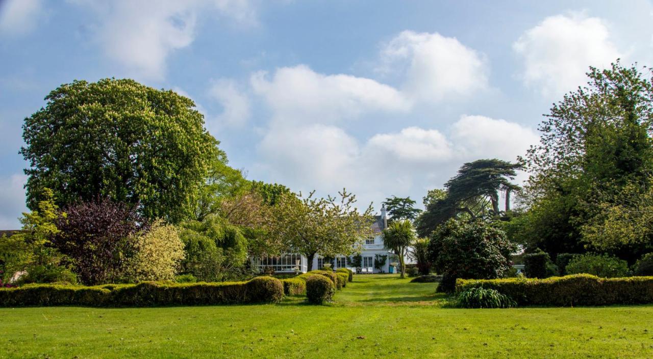 Burton  Cedar House Boutique B&B المظهر الخارجي الصورة