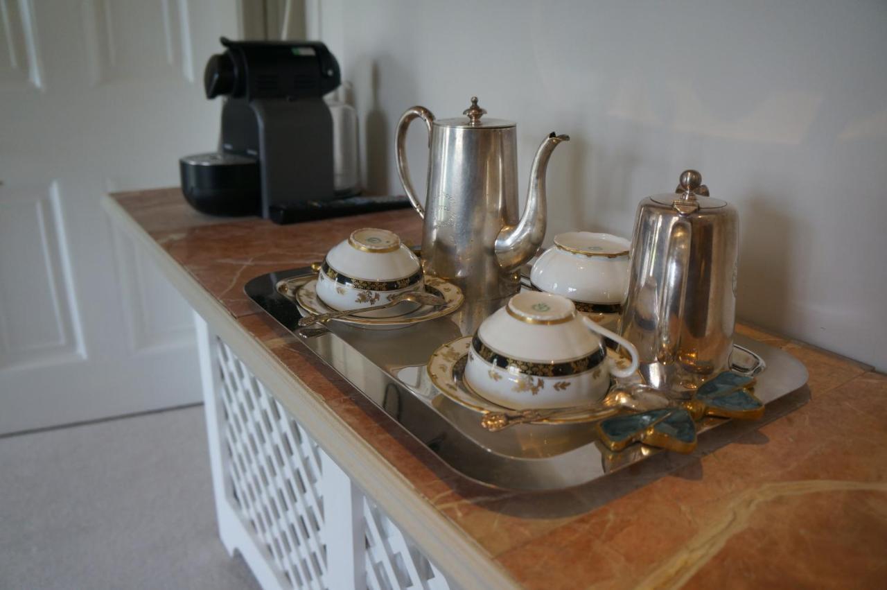 Burton  Cedar House Boutique B&B المظهر الخارجي الصورة