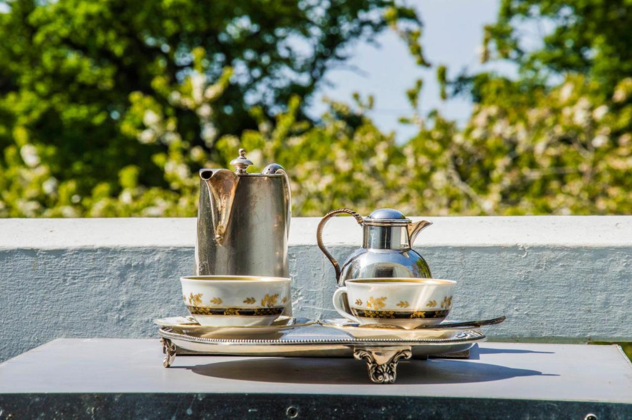 Burton  Cedar House Boutique B&B المظهر الخارجي الصورة