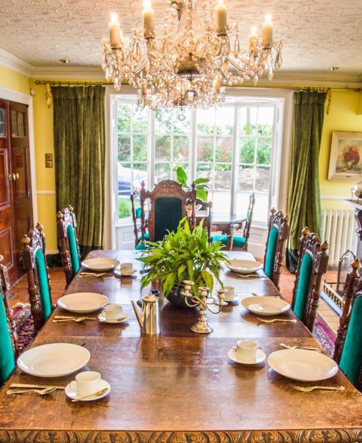 Burton  Cedar House Boutique B&B المظهر الخارجي الصورة