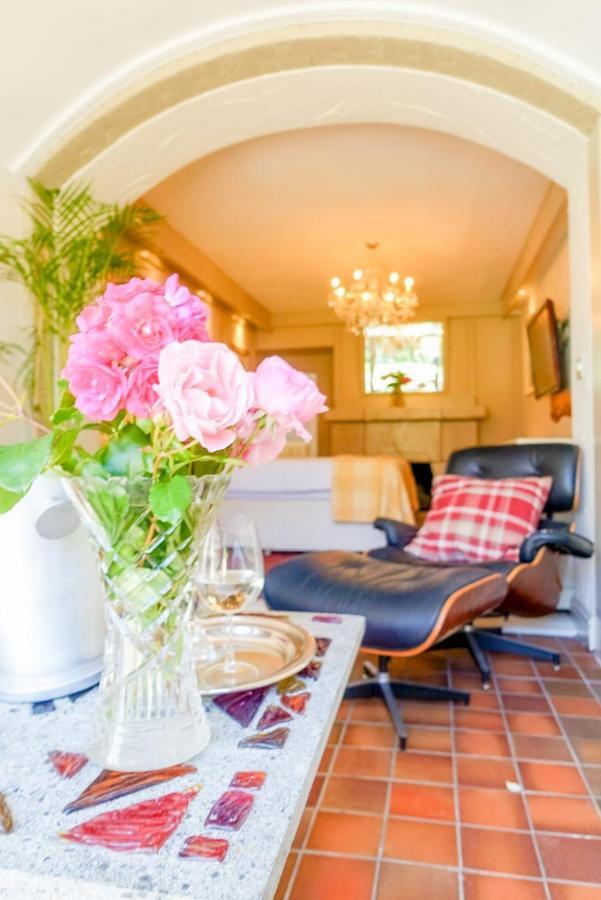 Burton  Cedar House Boutique B&B المظهر الخارجي الصورة